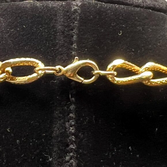 Vintage Goldtone Woven stamped Chain Necklace 24” - Picture 4 of 6